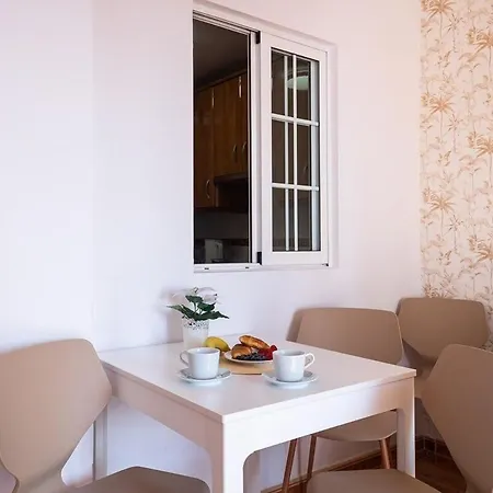 Appartement Ap. 1hab En 1a Linea - Pedregalejo Playa *